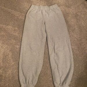 Brandy Melville sweats